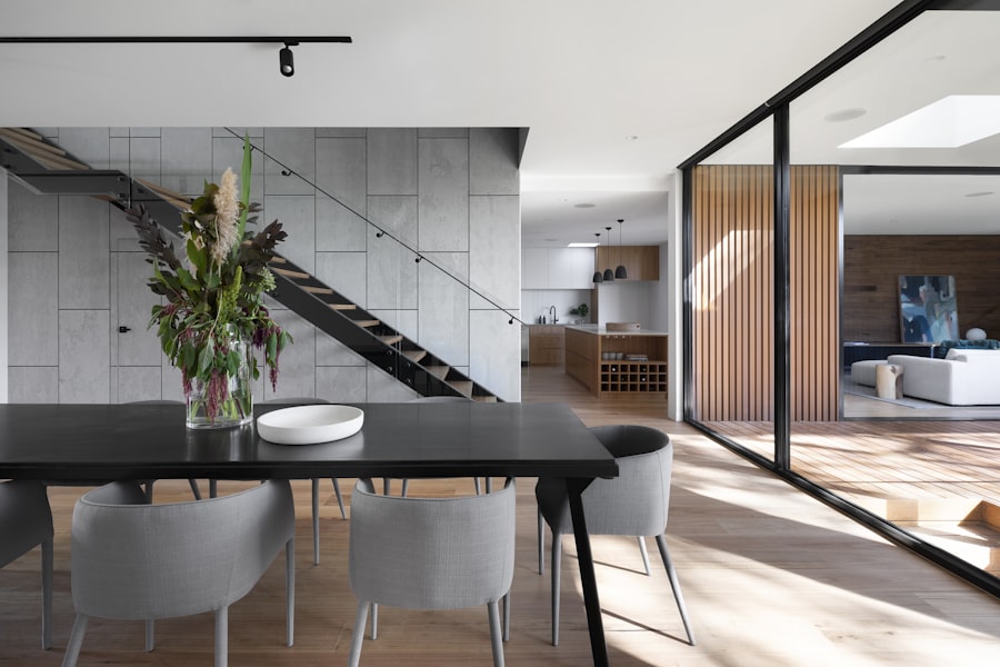 Monolith House — Photo 2